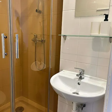 Feniks Guest house