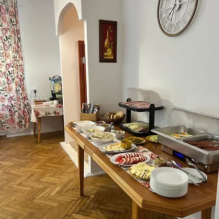 Guest house Feniks